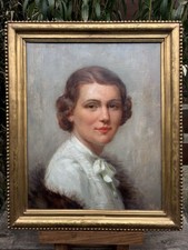 Tableau peinture ancienne Huile portrait d'une jeune femme/encadre/signée