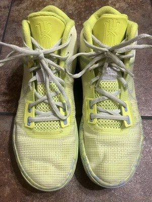 Nike Kyrie FlyTrap 4 Basketball Shoes Size 7 Mens Yellow