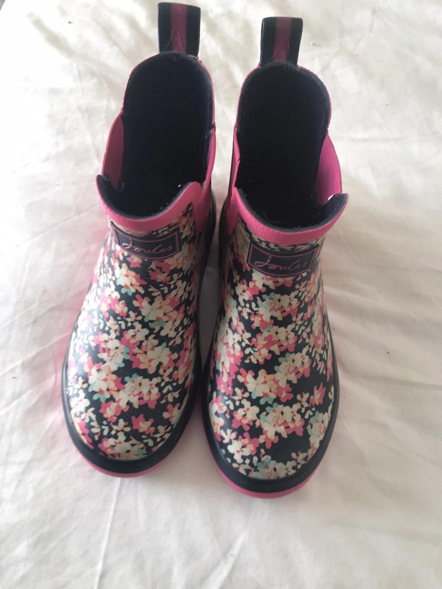 Beautiful boots for best sale girl
