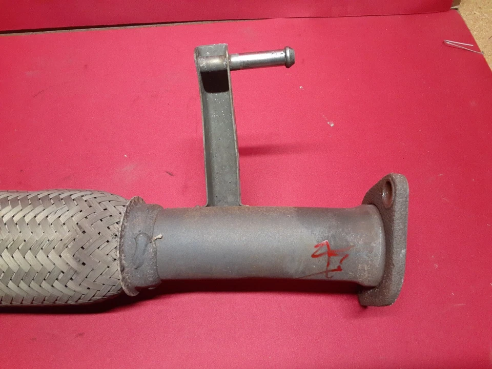 Kia Sorento V6 2007-2009 tubo flexible intermedio delantero derecho OEM 28610-3E060 Foto 4 de 4