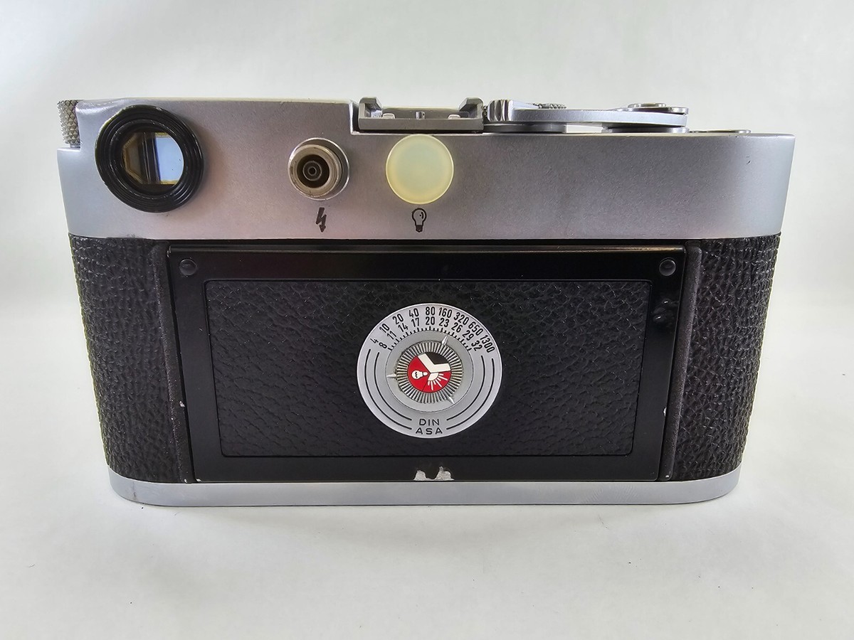 Leica M3 Single Stroke Film Camera w/ Leitz Summicron M 50mm