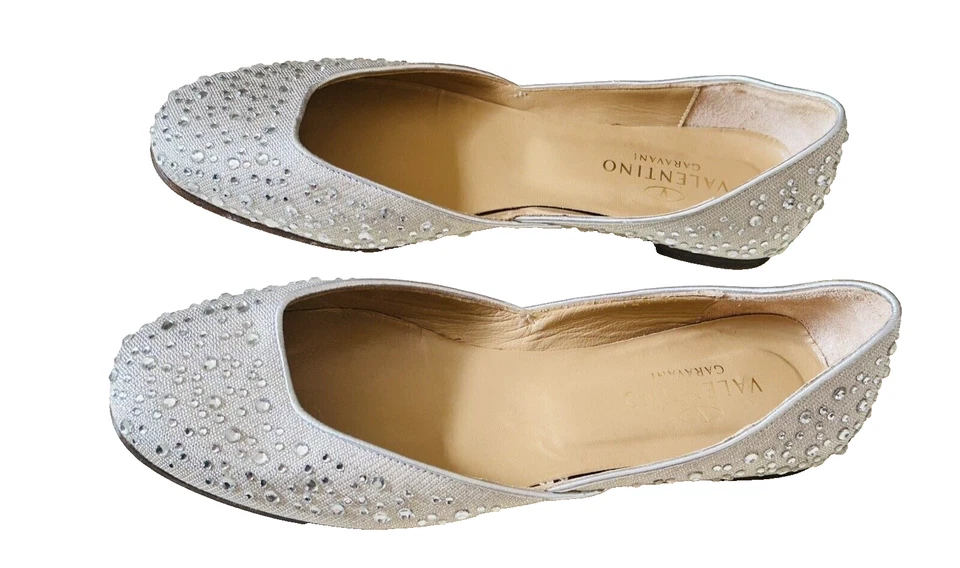 ZAPATOS PLANOS VALENTINO GARAVANI CRISTAL CON TACHUELAS MUJER TALLA 37,5/7,5 CUERO PLATEADO Foto 3 de 4