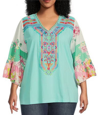 Calessa PLUS Mint Embroidered Floral Patchwork V Neck Tunic Top Sz 2X NWT