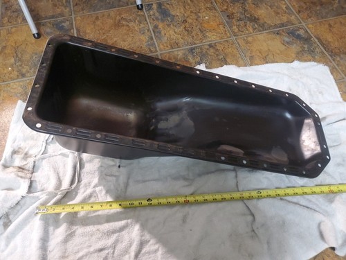 Oil Pan OEM International DT360 (1809946C91) NOS SW, T1 - Picture 8 of 12