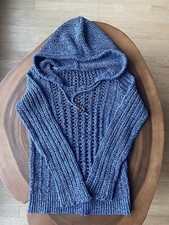 Women  s Blue Sweater With Hoodie. 100 Cotton. Size M Medium. 16 X 23 Inches.