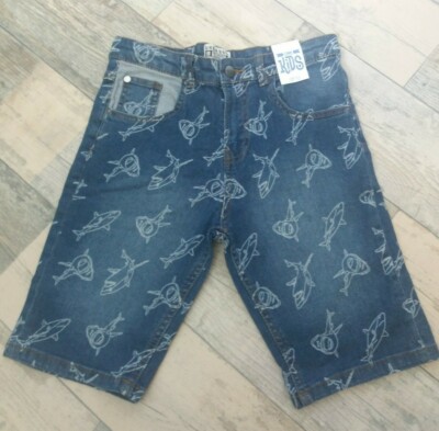  Boyes Matalan Alter 10 Jeansshorts mit Haien neu mit Etikett