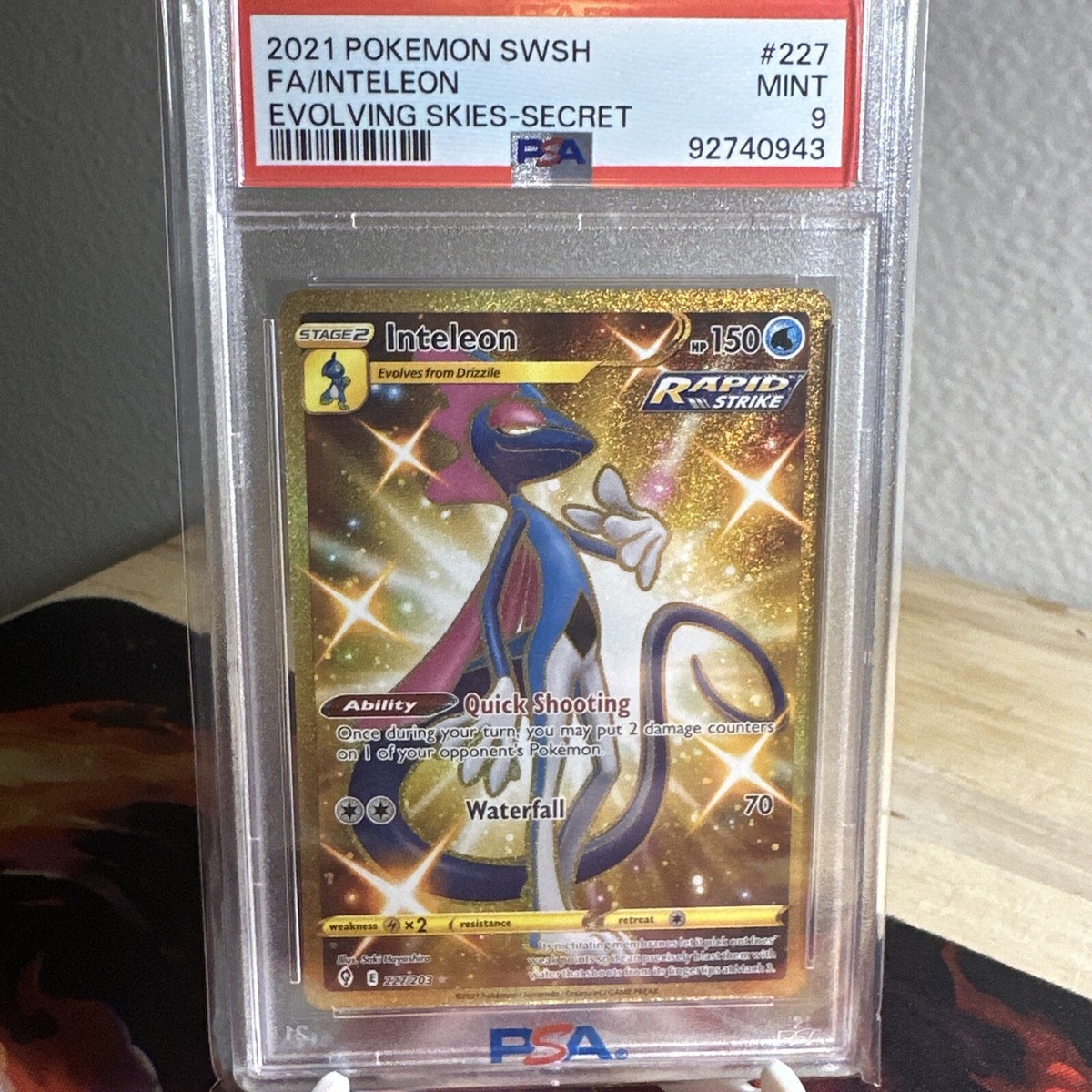 PSA 9 MINT Inteleon Full Art Secret Gold 227 Pokemon Evolving