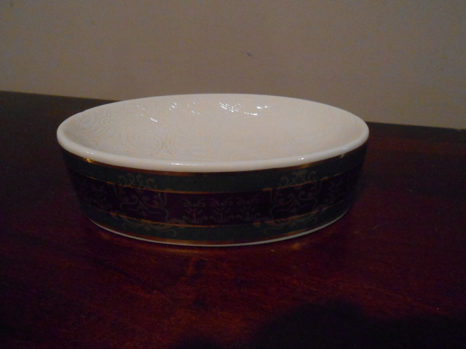Croscill Dunhill Porcelain Soap Dish