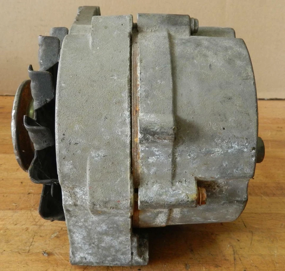 Chevrolet Bel Air Biscayne Impala 327 1963 5,4 L V8 alternador usado 1100542 3A25 Foto 3 de 4