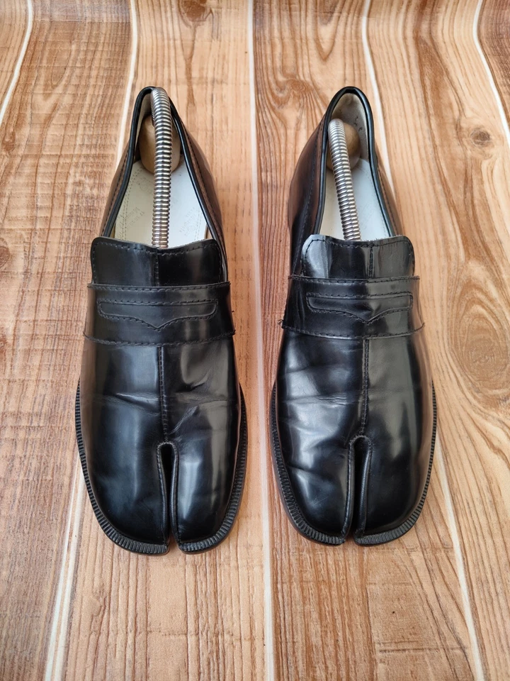 Maison Martin  Margiela TABI Black Leather Loafer Women's Flats EU 40 US 9 - Image 2 of 4