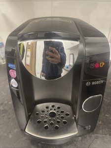 Bosch Tassimo TAS4502GB Kaffeevollautomat - Schwarz - BRITA Filter - funktionstüchtig