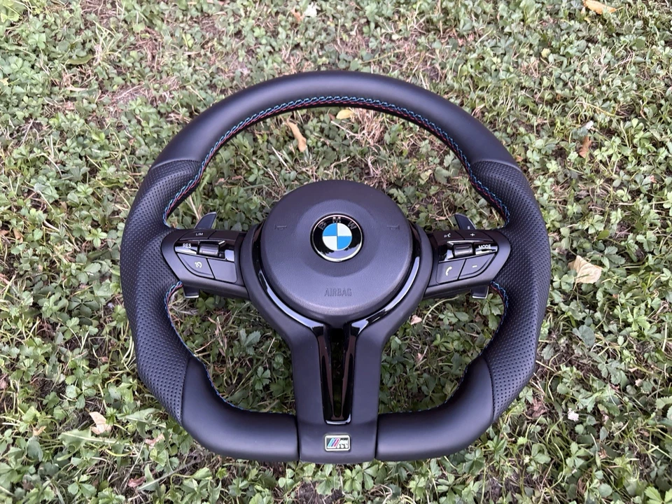 BMW M STEERING WHEEL F10 F11 F07 F06 F12 F13 F01 F02 F03 F04 - Image 3 of 4