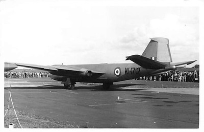 sw Foto WH712 English Electric Canberra Militärflugzeug ca. 9 x 14cm - 9d6270e
