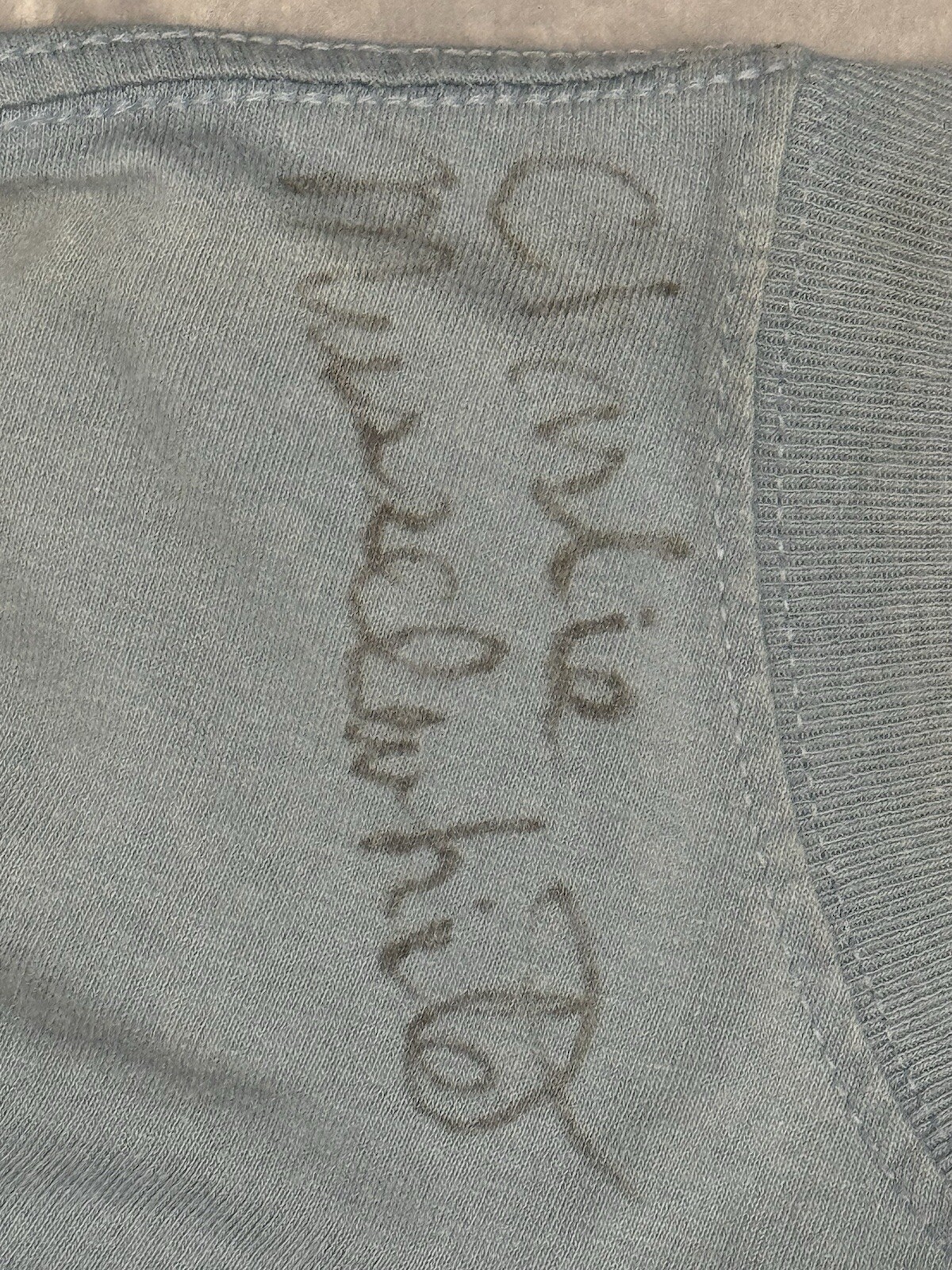 Picture 2 of 9
