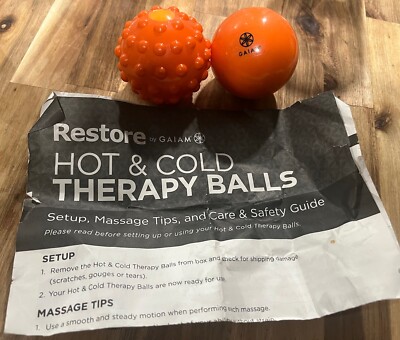GAIAM RESTORE HOT & COLD THERAPY Balls  Orange