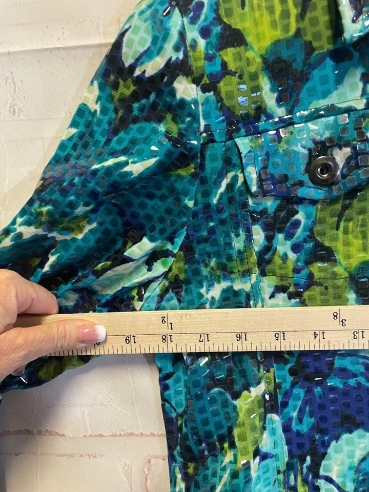 Elementz Petite Medium Blue Green Jacket with Clear Raised Texture - Image 4 of 4