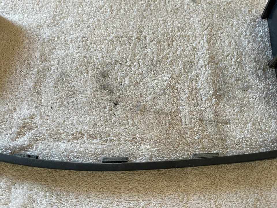 Cubierta de boquilla de cepillo frontal para aspiradora vertical Panasonic MC-V7395 solo pieza Foto 3 de 4