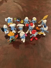 Smurf Collectible Toy Figures Lot of  13 McDonalds Peyo