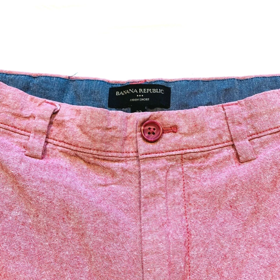 Pantalones Cortos Chinos Banana Republic Aiden Cortos Lino Algodón Frente Plano Rojo 32 (33) Usados en Excelente Condición Foto 4 de 4