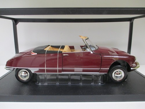 RARE CITROEN DS ID 19 CABRIOLET Bordeaux 1961 par NOREV 181561 1/18 NEUF BOITE - Foto 4 di 9