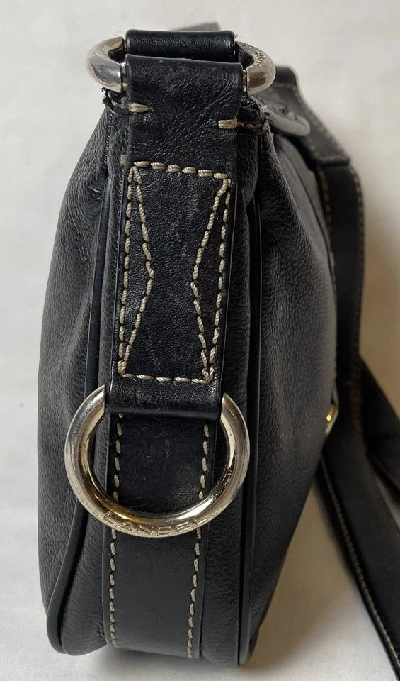 Bolso Bandolera Lancel Paris Cartera Cuero Negro Latón Pequeño Diseñador Gótico Foto 3 de 4