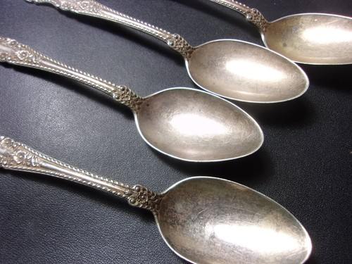 4 Antique STERLING Silver small Spoon Flatware 5.5" length 69 grams - Picture 8 of 19