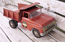 Vintage Bronze Orange Pressed Steel  HYDRAULIC DUMP TRUCK Toy Works Made in USA