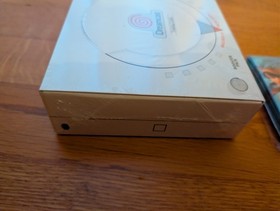  LIMITED RUN SEGA DREAMCAST TRADING CARDS & BINDER- SEALED BOOSTER BOX Shenmue 