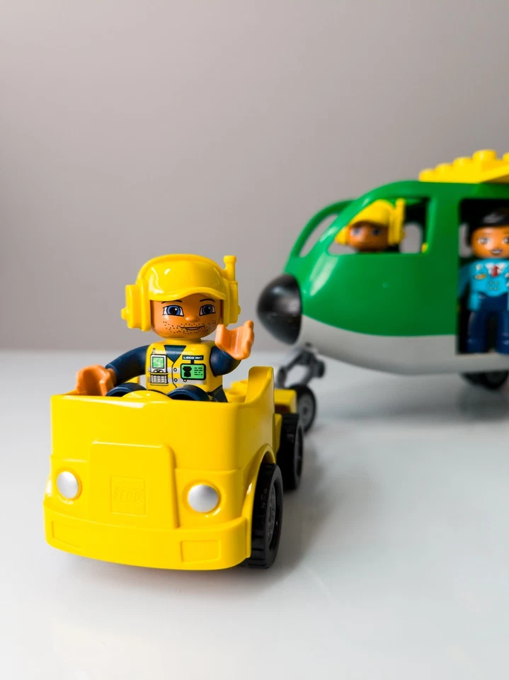 LEGO® DUPLO® Frachtflugzeug 5594 Cargo Airport Team Gabelstapler nerdycustom MOC - Bild 4 von 4