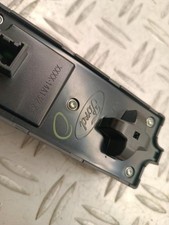 Lève vitre Ford KUGA