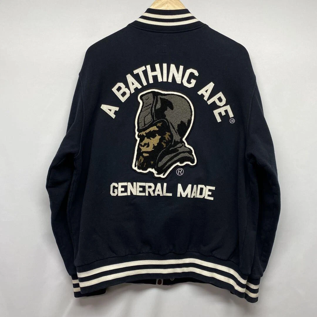 A BATHING APE (BAPE) Felpa vintage Bape 2006 calcio General Made Varsity di una scimmia da bagno L