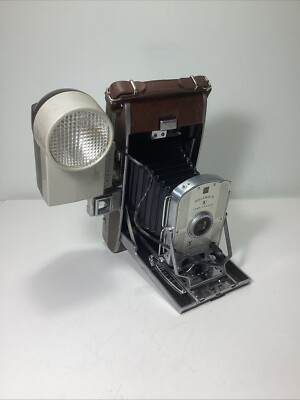 Vintage Polaroid Land Camera Model 95A With Wink-Light Clean
