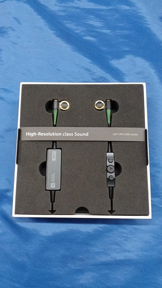 Auriculares inalámbricos Elecom Lbt-Hpc1000Mpgd Foto 4 de 4