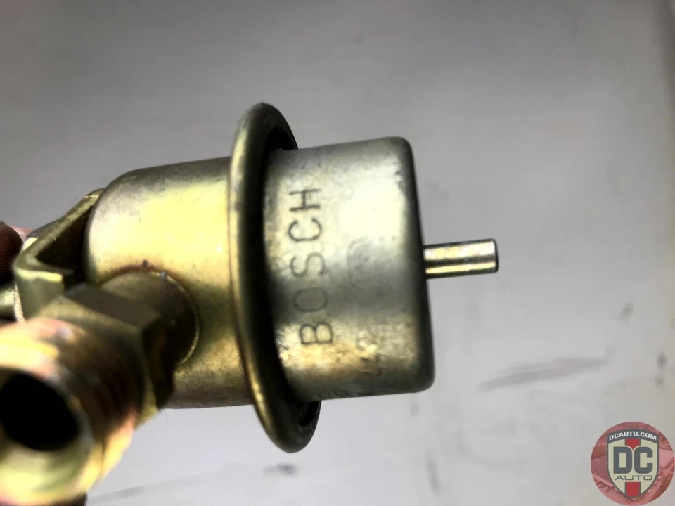 1984-1989 Porsche 911, 78-86 928 регулятор давления топлива 92811019801 новый - Изображение 2 из 4