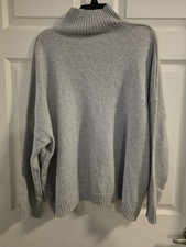 Women's Gray Knit Turtleneck Pullover Sweater Long Sleeve Size L Polyester