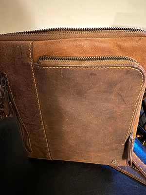 Longhorn Brown Crossbody Messenger Bag Zip Closure, Adjustable Strap