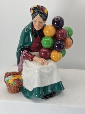 Vintage Royal Doulton The Old Balloon Seller HN 1315 Porcelain Figurine 7.5''