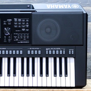 Yamaha PSR-SX920 Digital Keyboard 61-Key Organ (FSB) Arranger Workstation