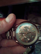 Montres Prestige Quartz Analog Dress Watch Gold Metal Bracelet Silver Roman Dial