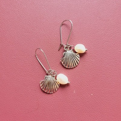 New silver tone earrings drop dangle beach shell pearl summer pierced hook 4cm