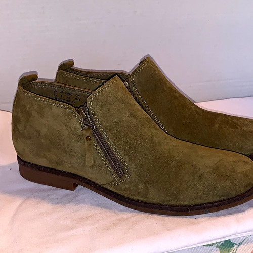 Hush Puppies Women's Green Suede Ankle Booties Almond Toe Side Zip 11M