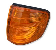 Mercedes-Benz S W126 1985 Frontblinker 1305233920 RYL10181 Mercedes-Benz S W126 1985 Frontblinker 1305233920 RYL10181