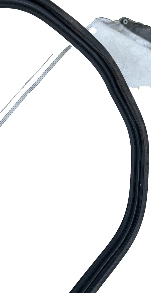 02-06 Toyota Camry Rear Trunk Rubber Seal Gasket Weather Stripping OEM - Image 2 of 4