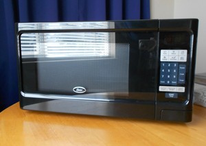 Oster Countertop Microwave Oven 1 1 Cu Ft Local Pickup Only