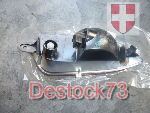 Feu antibrouillard arriere droit 13118663 pour opel corsa C NEUF OEM - Photo 3 sur 4