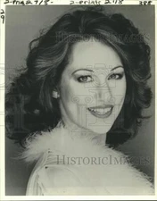 1982 Press Photo Sally Harman, bar pianist - nob29411