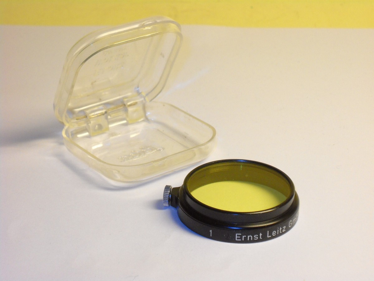 Ernst Leitz GmbH Wetzlar Germany Yellow Filter #1 in extremely