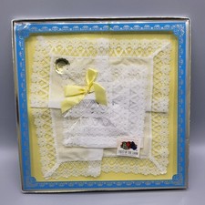 Vtg Fruit of the Loom Ladies Set of 2 Handkerchiefs Hankies White Cotton Lace
