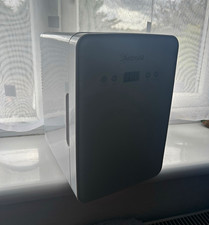 AstroAI Table Top Mini Fridge White Single Door 1 Shelf
