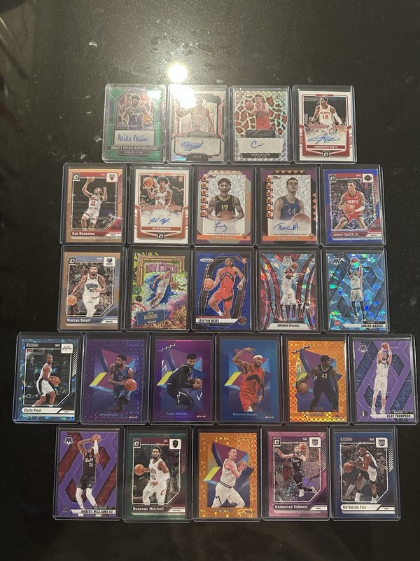 2024-25 Basketball Auto And Numbered Card Lot. 7 Autos And 18 Numbered Cards.